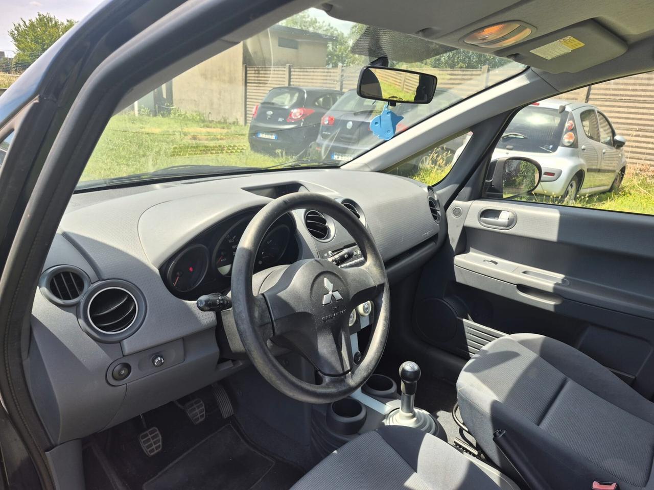 Mitsubishi Colt 1.1 12V 5 porte Adatta a Neopatentati