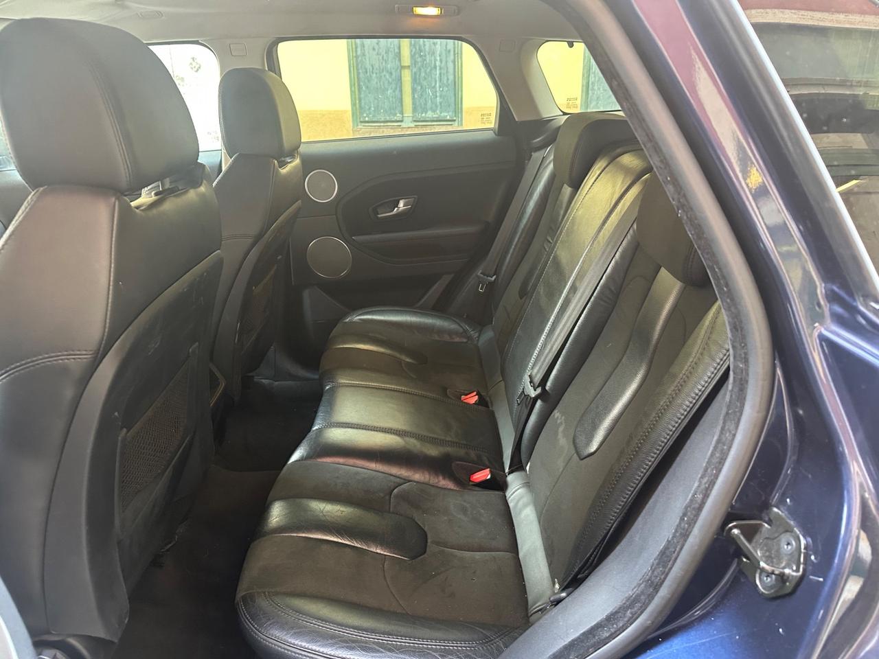 Land Rover Range Evoque 2.2 TD4 5p. Dynamic