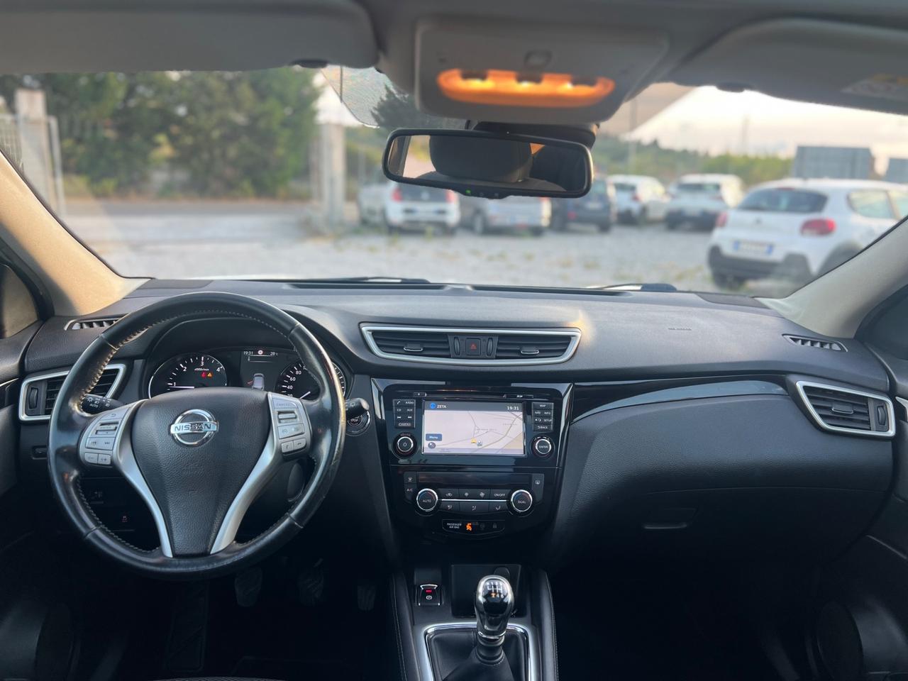 Nissan Qashqai 1.5 dCi N-Connecta