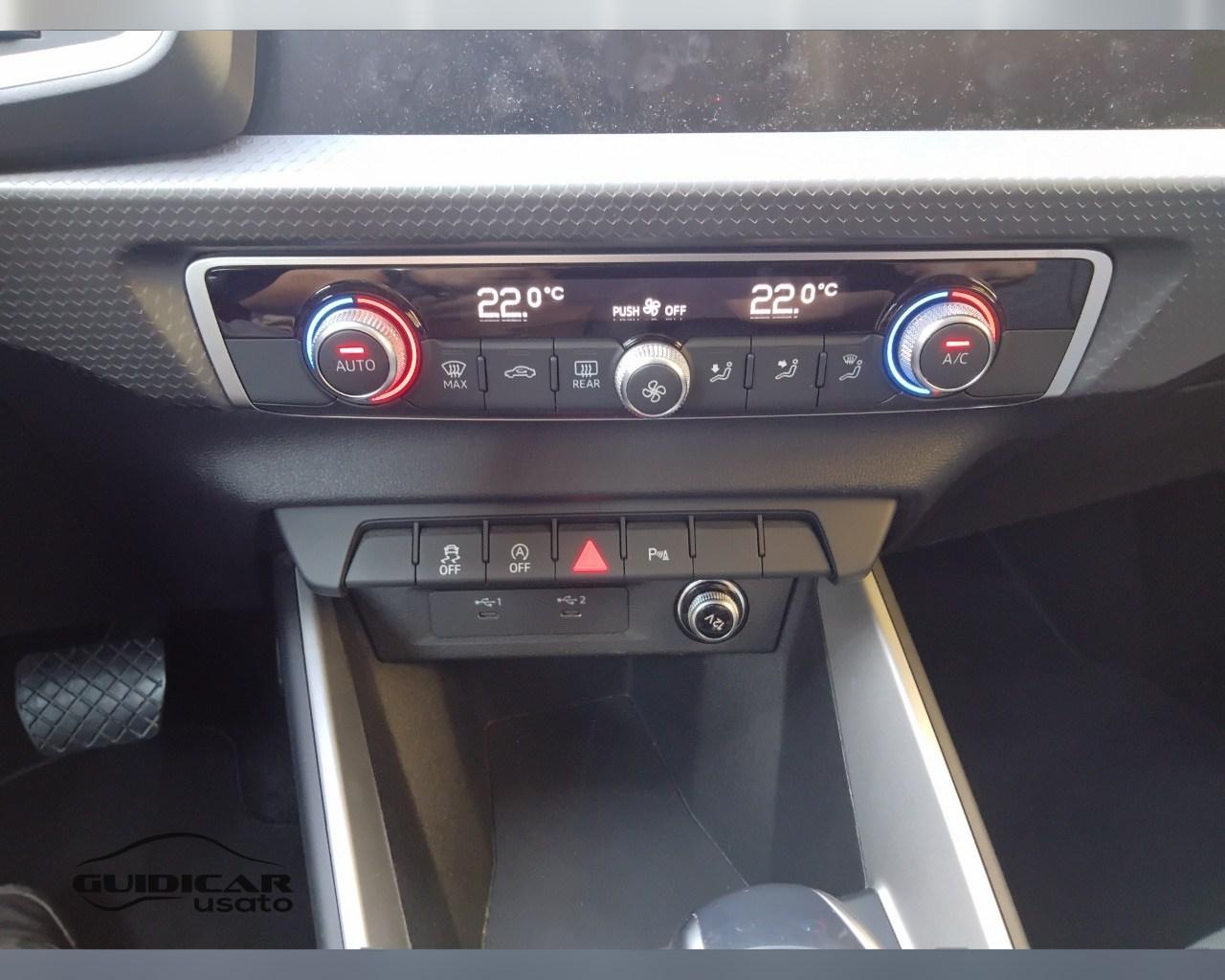AUDI A1 II 2022 allstreet - A1 allstreet 30 1.0 tfsi Identity Contrast 116cv s tronic