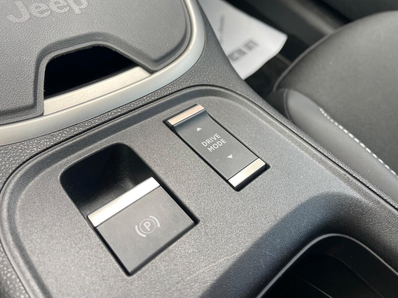 Jeep Avenger 1.2 Turbo 100 CV MHEV Altitude