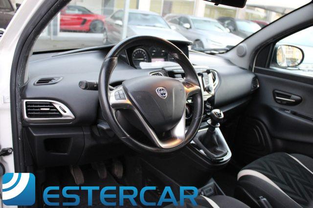 LANCIA Ypsilon 1.2 69CV 5 porte Gold NEOPATENTATI