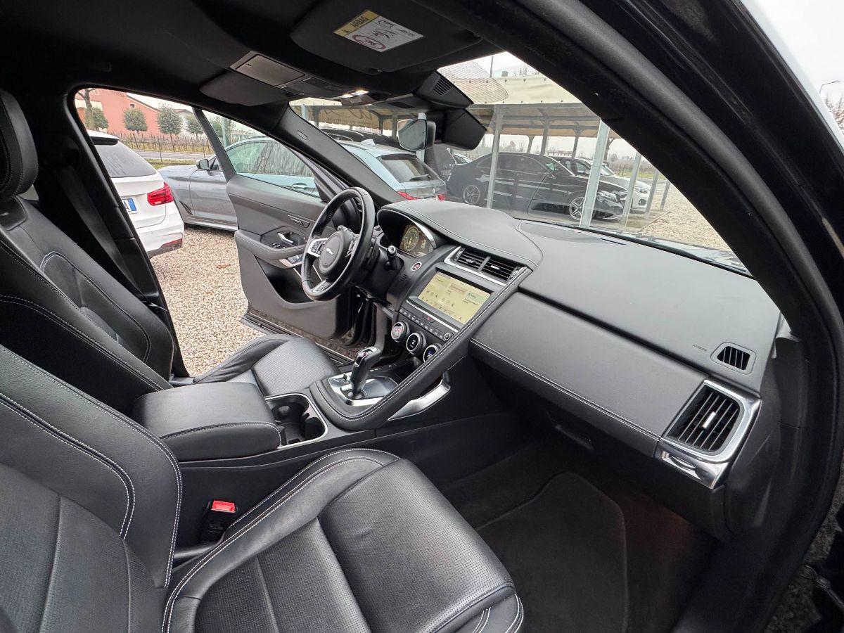 JAGUAR - E-pace - 2.0D 150CV AWD aut. R-Dynamic SE