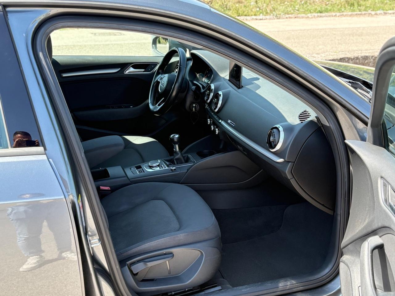 Audi A3 SPORTBACK 1.6TDI 115 CV SPORT FULL LED/NAV