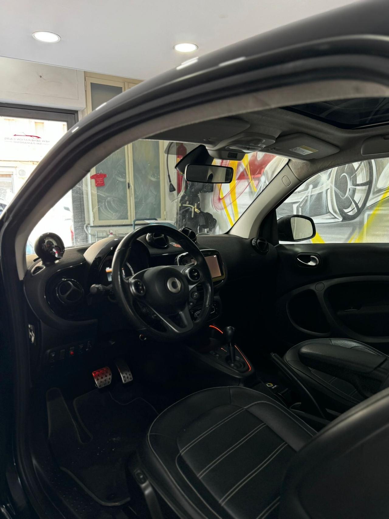 Smart ForTwo EQ Racingrey