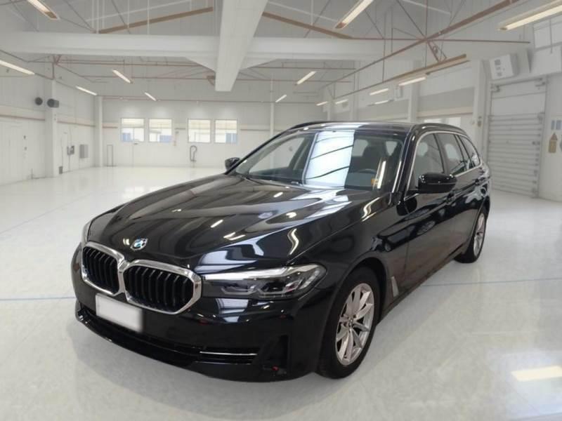 BMW 520 BUSINESS MH48V AUTO TOURING STATION WAGON