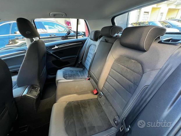 VOLKSWAGEN Golf 1.6 TDI 110 CV 5p. Highline Blue