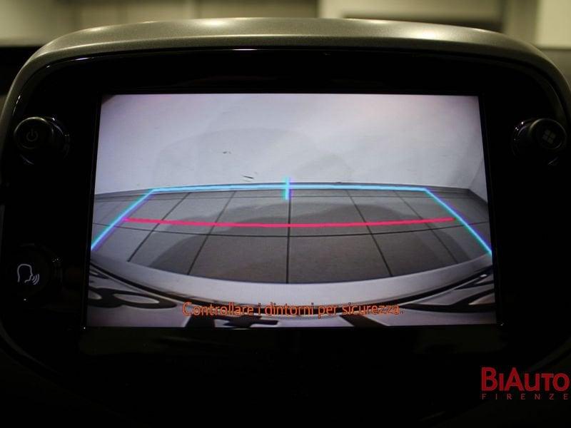 Toyota Aygo Aygo Connect 1.0 VVT-i 72 CV 5 porte x-fun