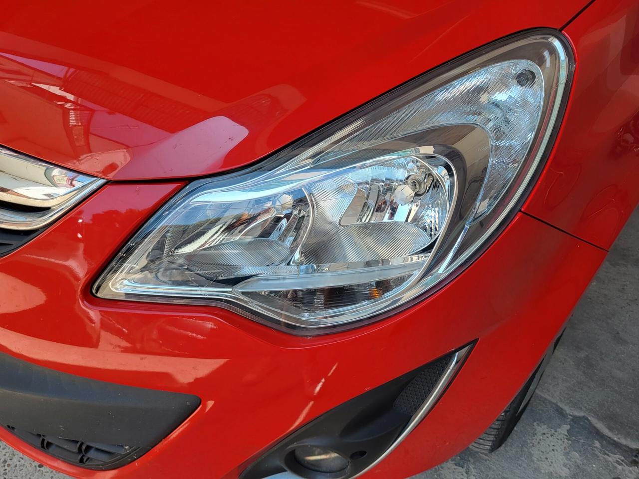 Opel Corsa 1.2 85CV 5 porte GPL-TECH Edition
