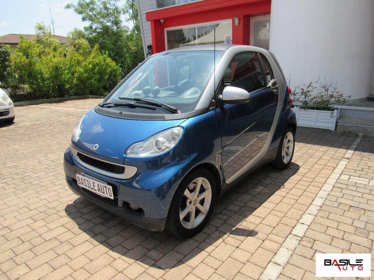 SMART - Fortwo - 1000 52 kW MHD coupé passion