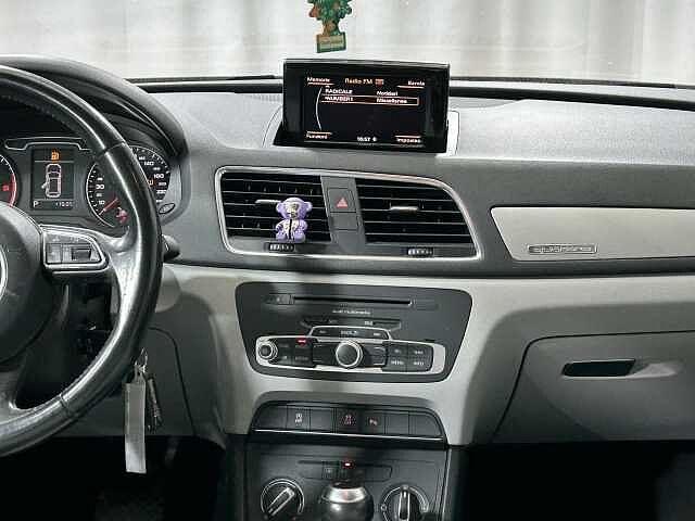 Audi Q3 2.0 TDI Business