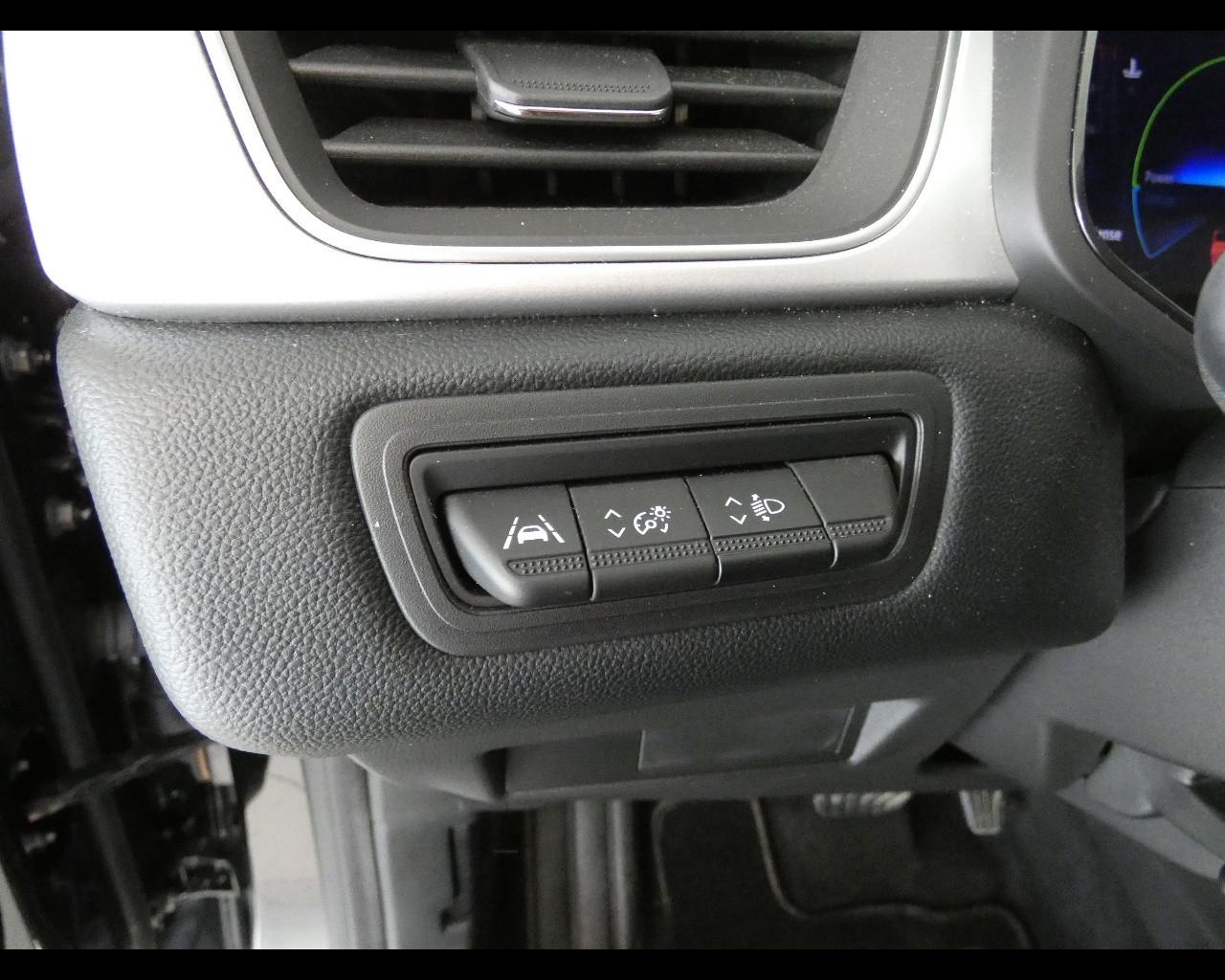 RENAULT Captur 2ª serie - Captur Full Hybrid E-Tech 145 CV Techno