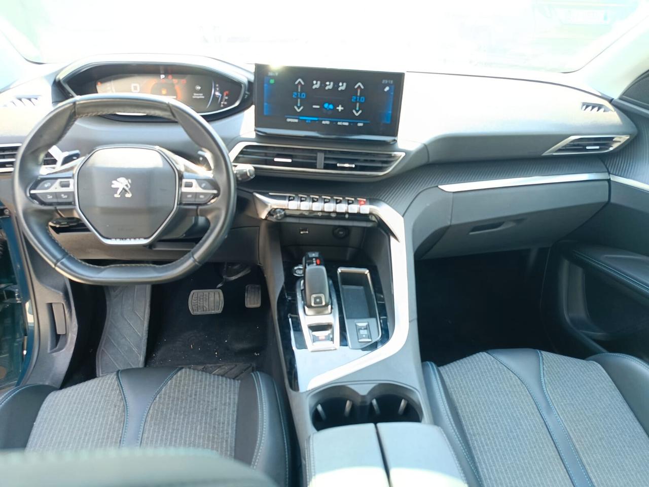 Peugeot 3008 BlueHDi 130 S&S EAT8 Allure