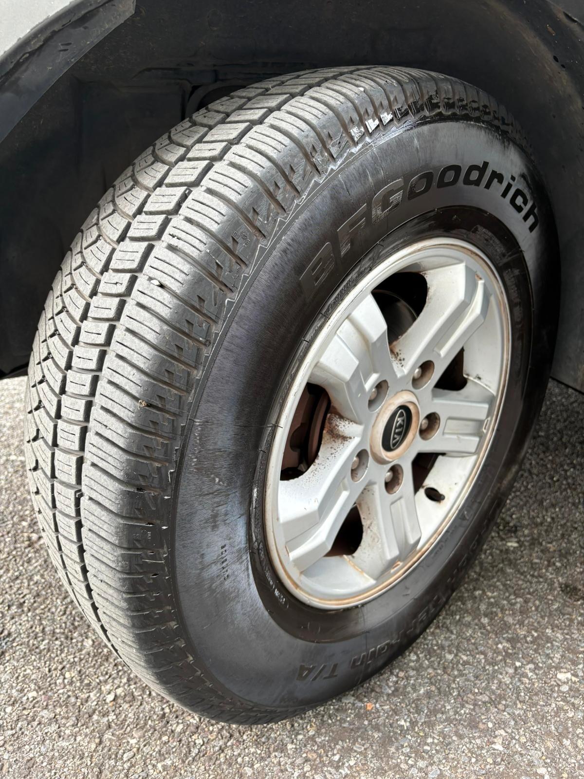 Kia Sorento 2.5 16V CRDI 4WD AUTOMATICA