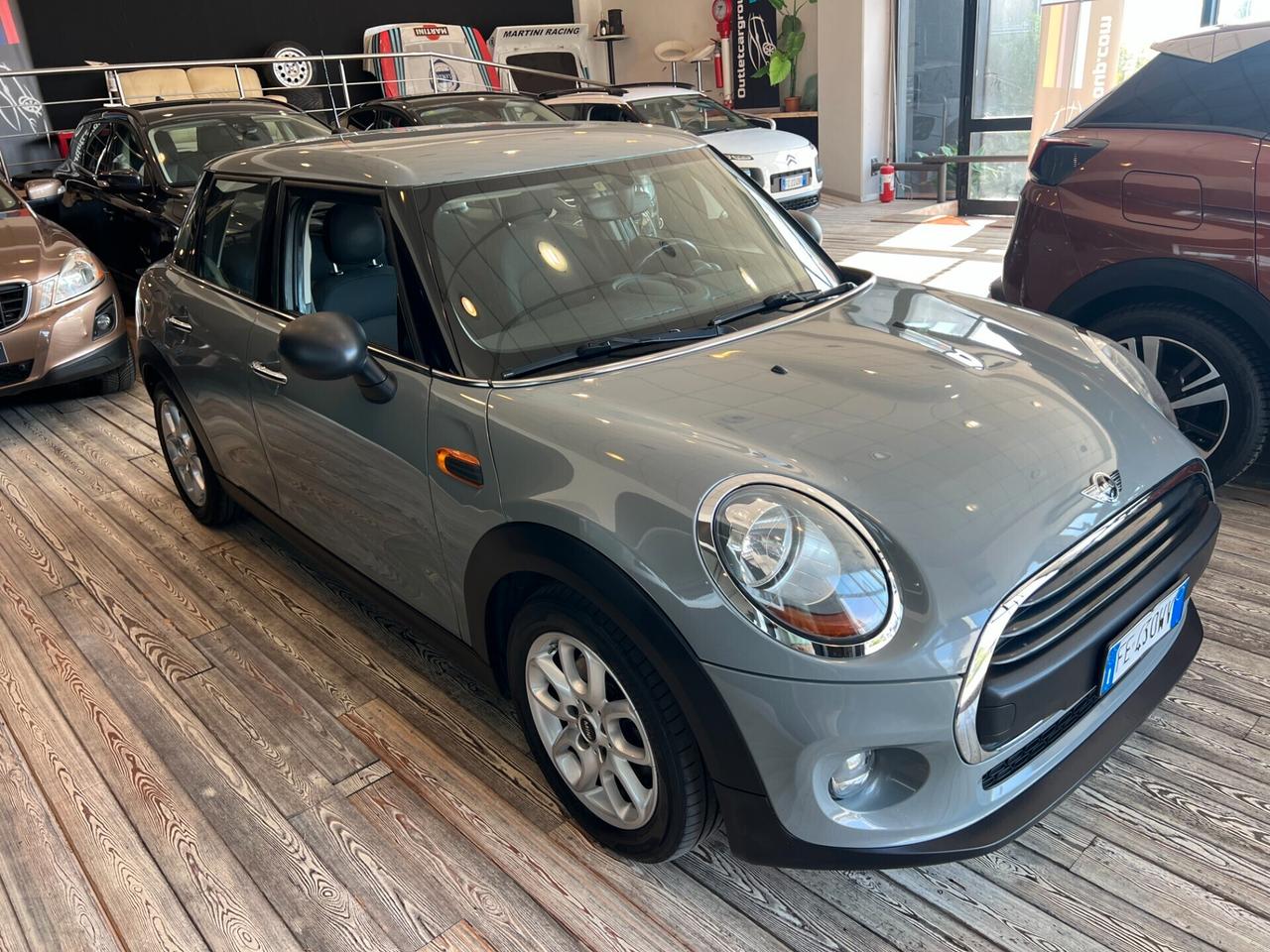 Mini 5 porte 1.2 benzina/GARANZIA