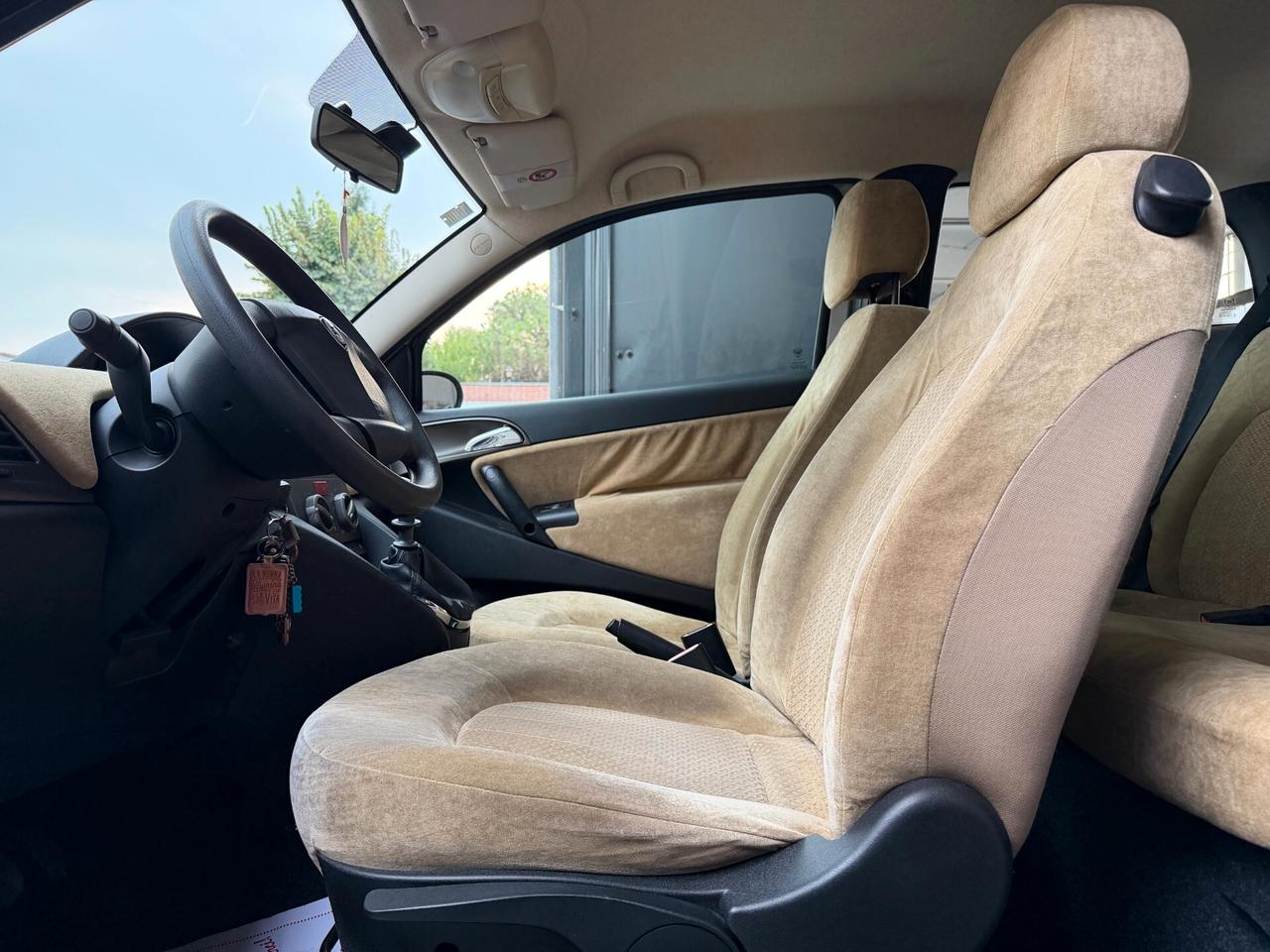 Lancia Ypsilon 1.2 Argento
