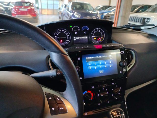 LANCIA Ypsilon 1.0 70cv Hybrid Platino PROMO