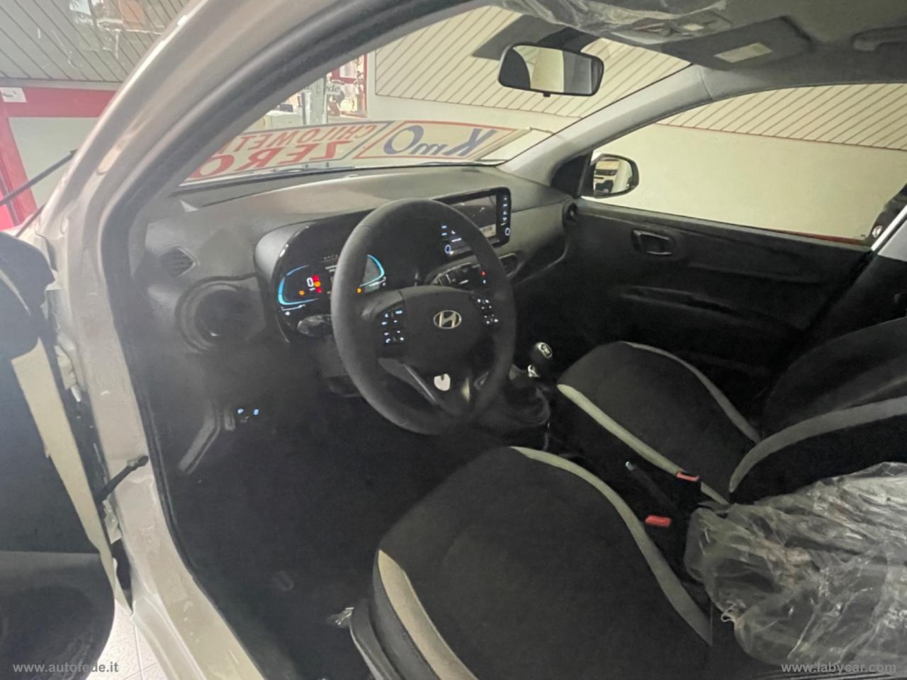 HYUNDAI i10 1.0 MPI Connectline