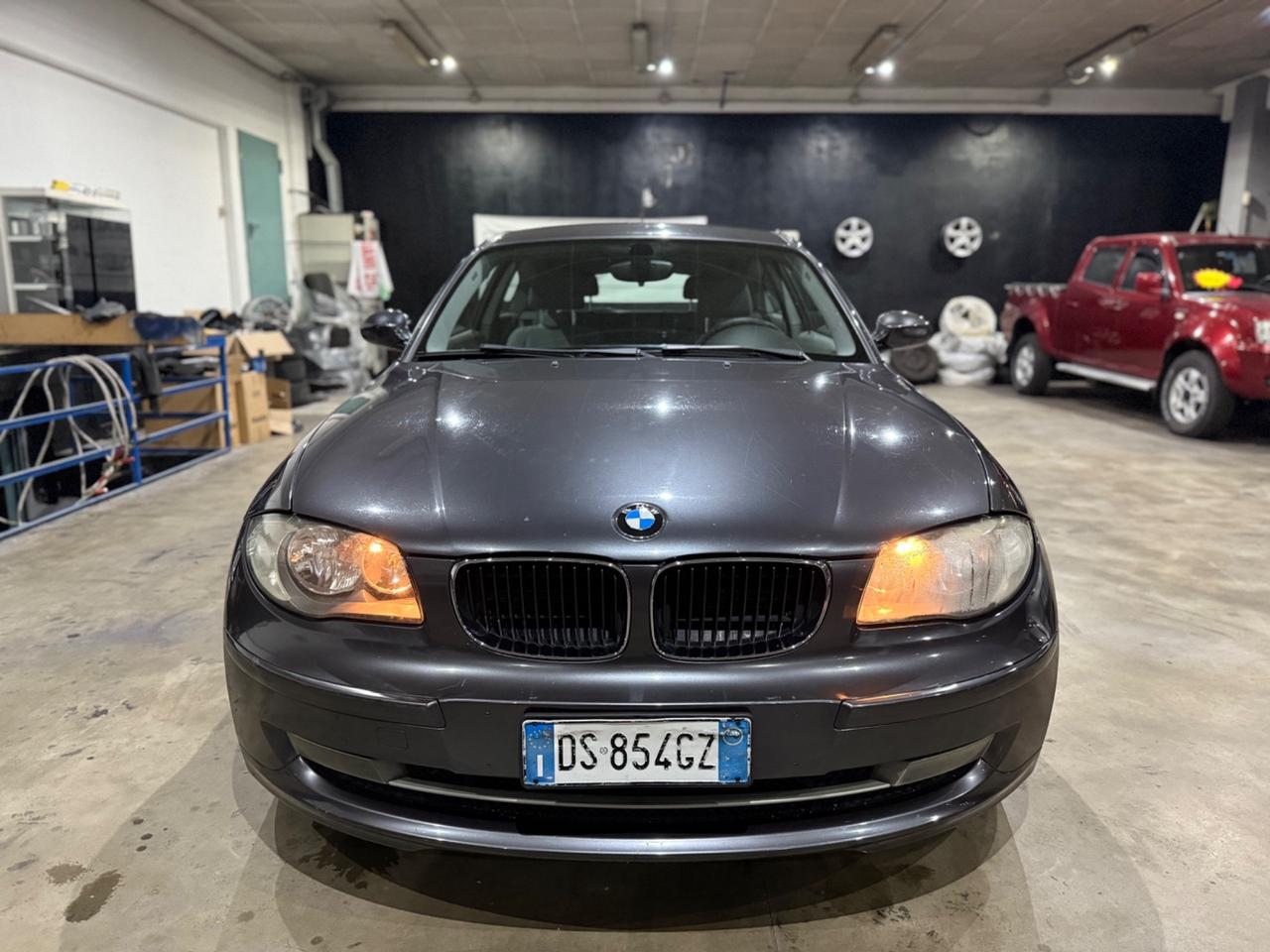 Bmw 116 118i cat 3 porte Futura