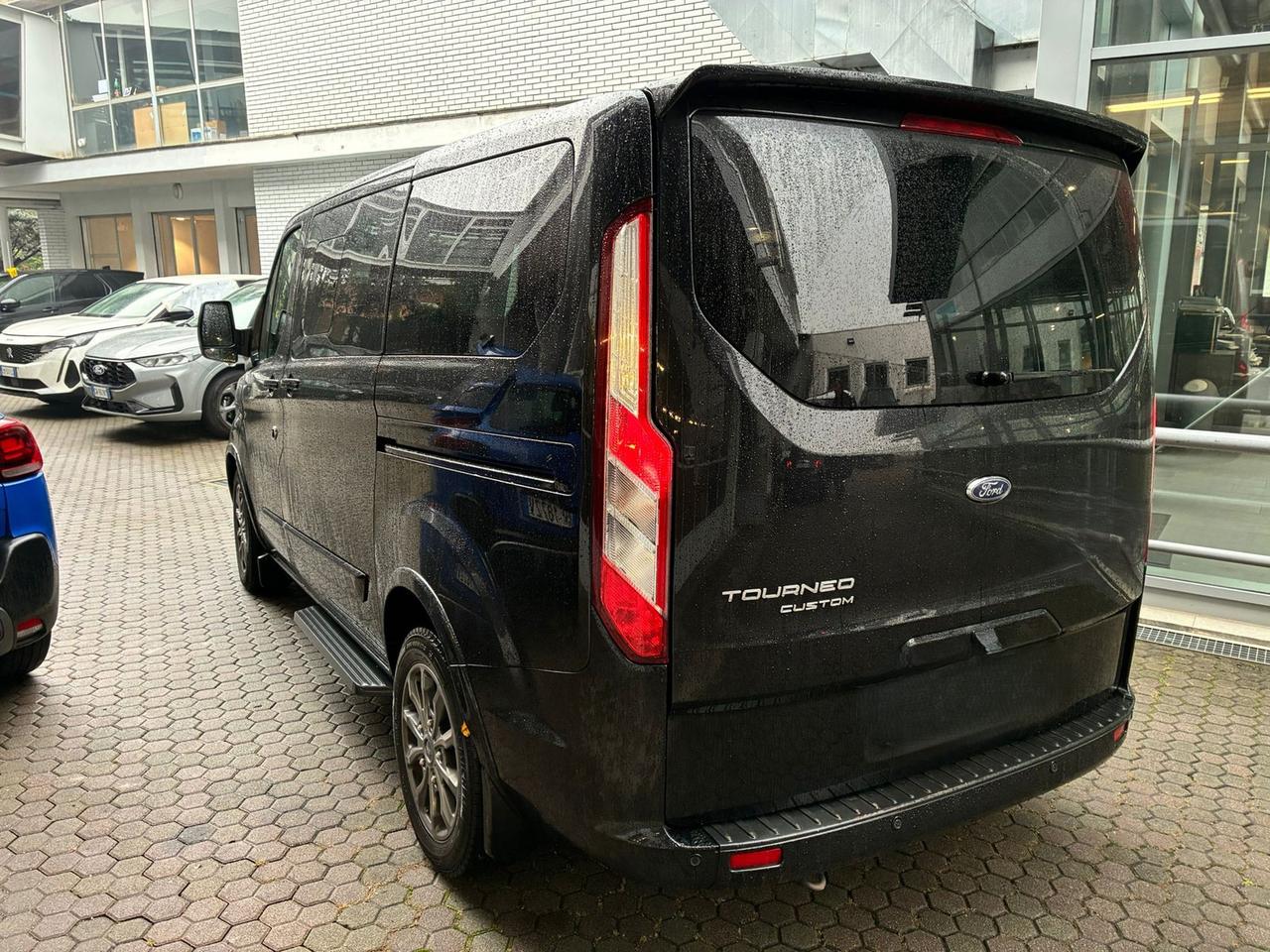 Ford Tourneo Custom 320 2.0 Tdci Mhev 185cv
