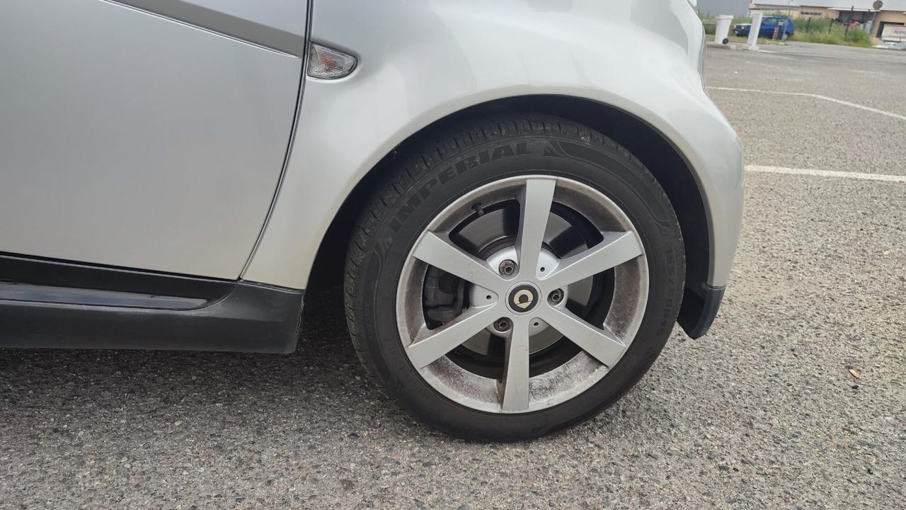 SMART FORTWO COUPE' 2" SERIE 1.0 84CV