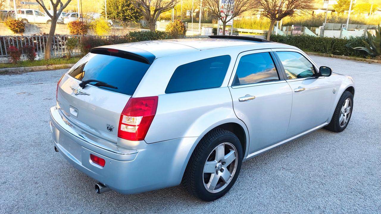 Chrysler 300C 3.5 V6 24V cat AWD Touring