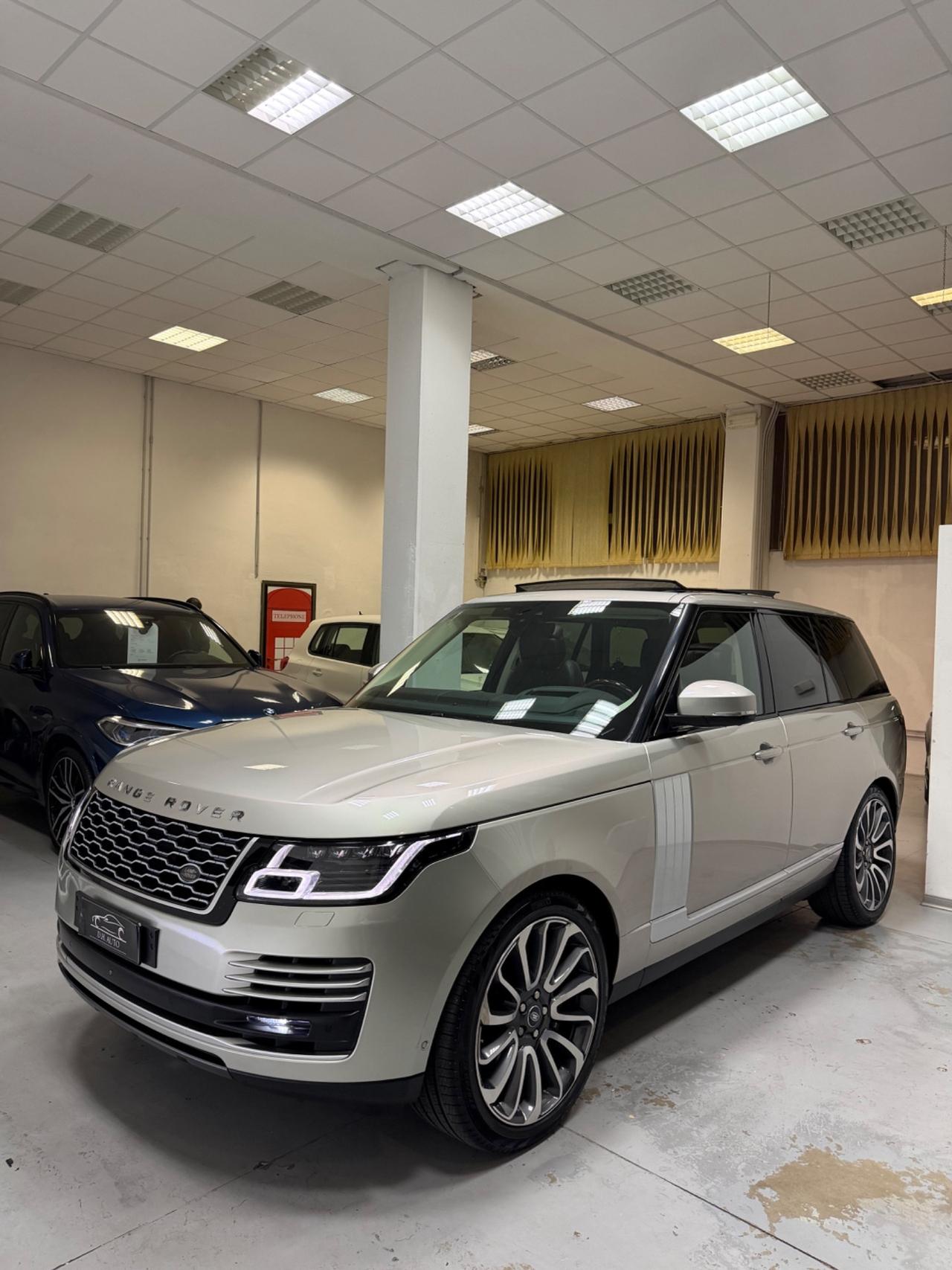 Land Rover Range 4.4 SDV8 Autobiography