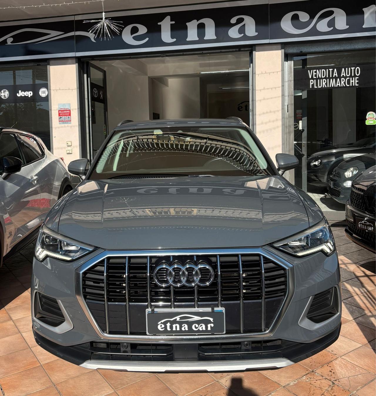 Audi Q3 35 TDI S tronic Business