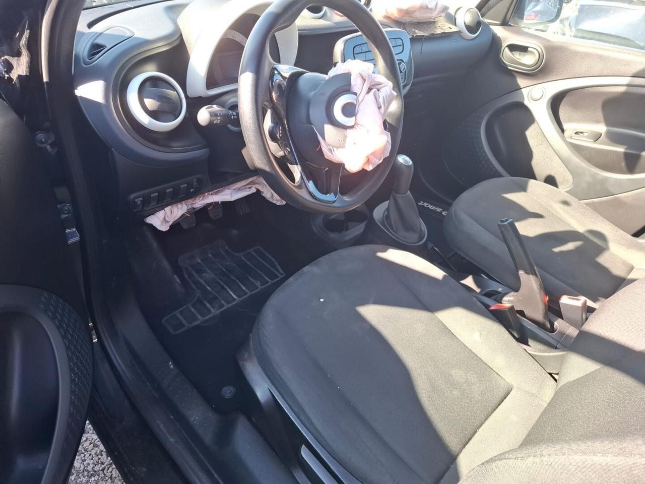 SMART FORFOUR 70 1.0 BENZINA MANUALE SINISTRATA