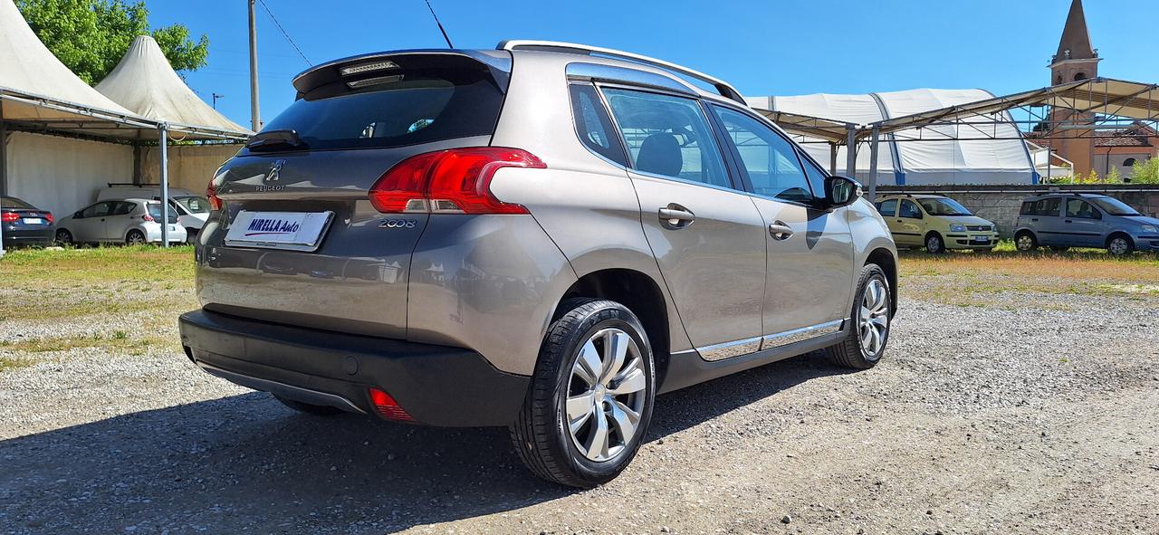 Peugeot 2008 1.2 VTi 82CV Allure