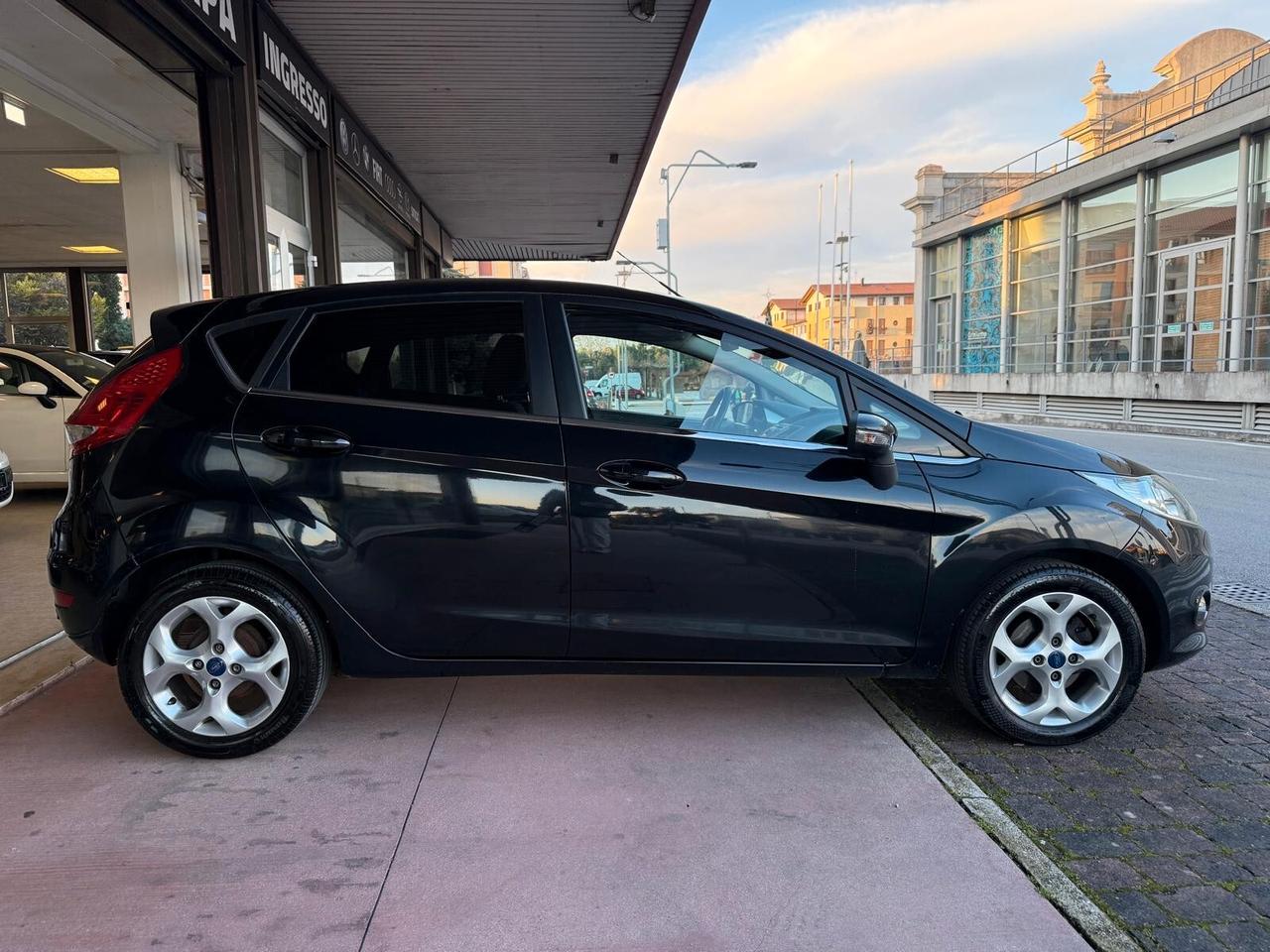 Ford Fiesta 1.2 82 CV 5 porte Titanium