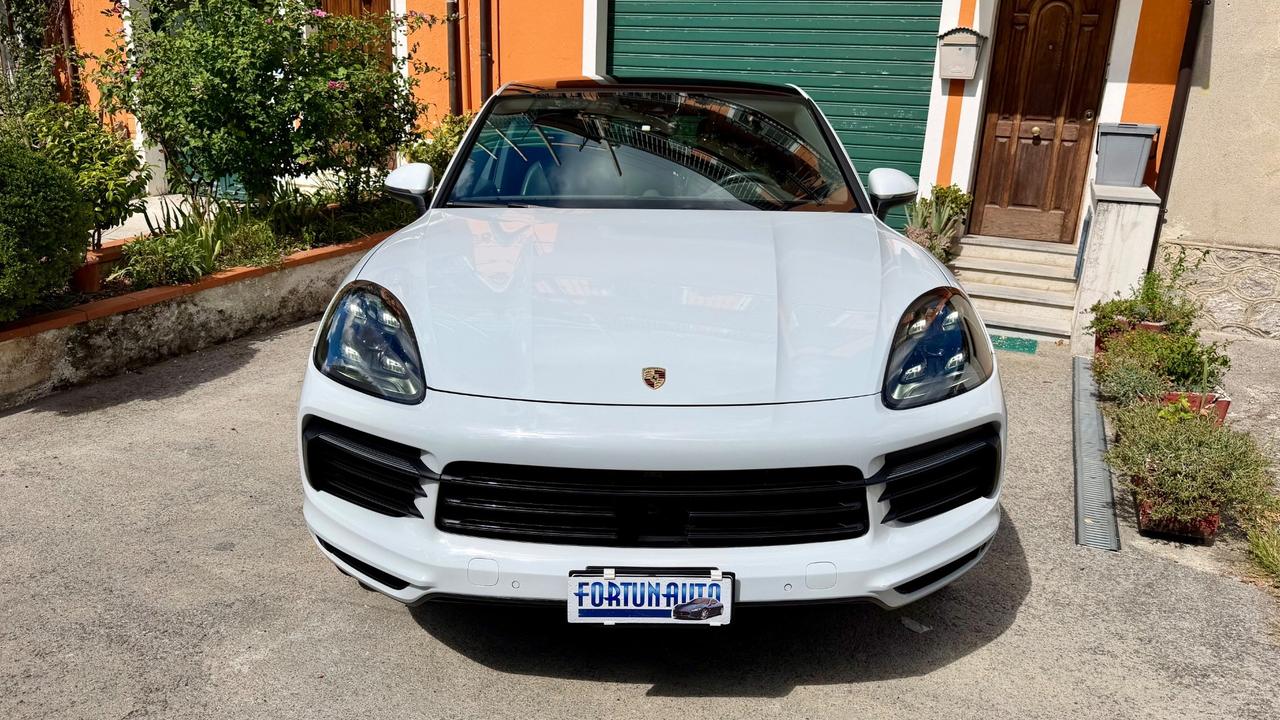 Porsche Cayenne Coupé 3.0 V6 E-Hybrid