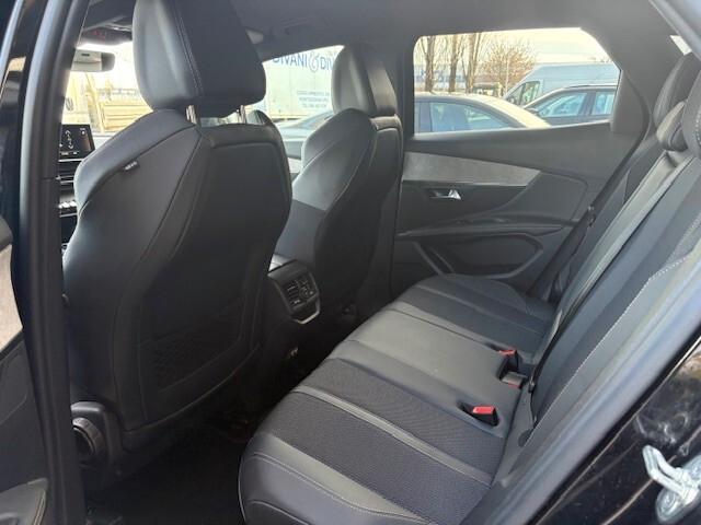Peugeot 3008 BlueHDi 130 S&S EAT8 GT