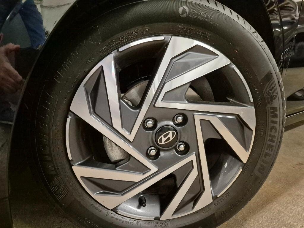 Hyundai i20 1.2 MPI MT Connectline