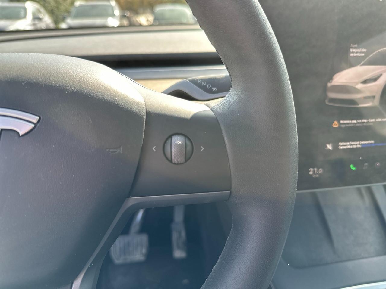 TESLA Model Y 2021 - Model Y Single Motor rwd