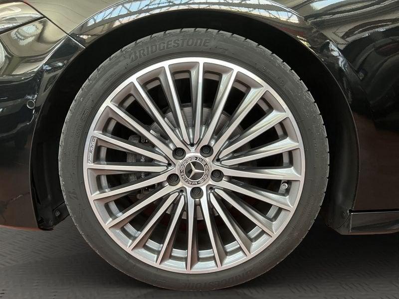 Mercedes-Benz Classe A Berlina A 180 d Sedan Automatic AMG Line Premium