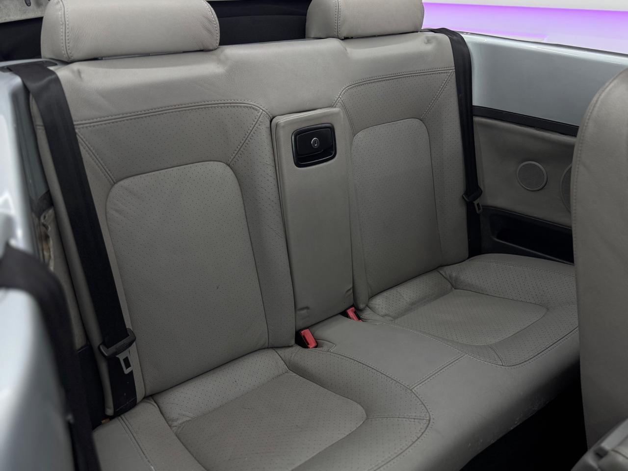 Volkswagen New Beetle 1.9 TDI 101CV Cabrio