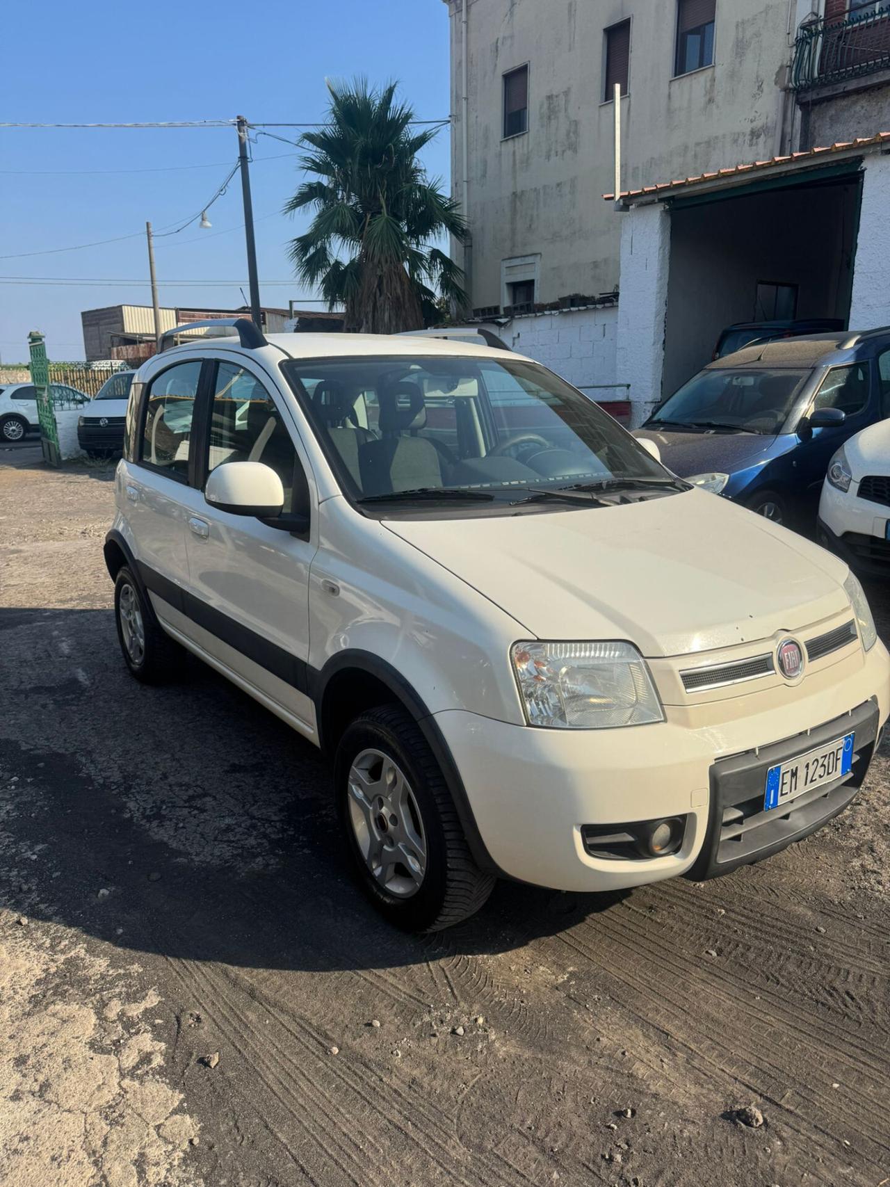Fiat Panda 1.3 MJT 16V DPF 4x4 Climbing