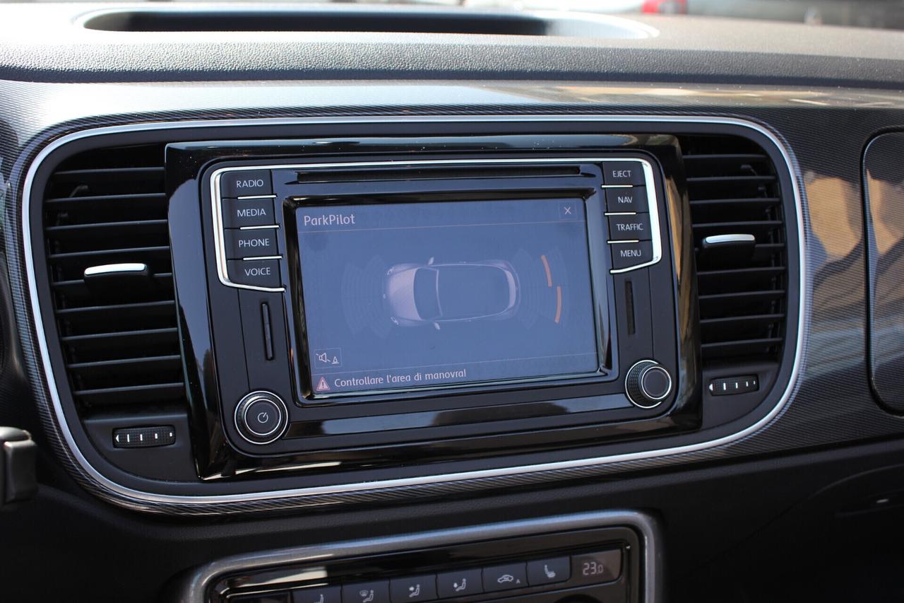 Volkswagen Maggiolino Cabrio 1.4 TSI R-LINE DSG FARI A LED - TAGLIANDI UFFICIALI!