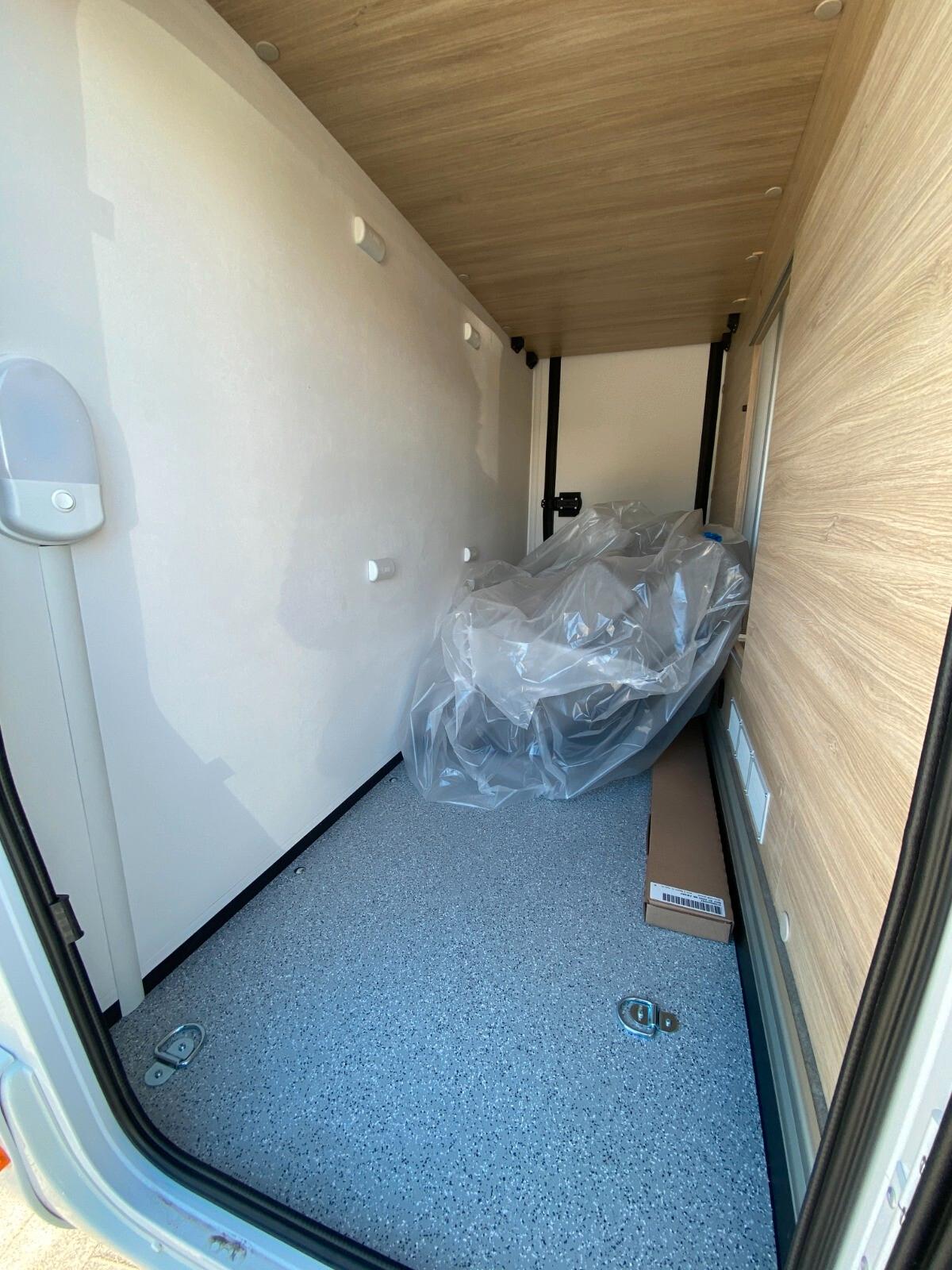 Challenger 260 Ultimate Edition