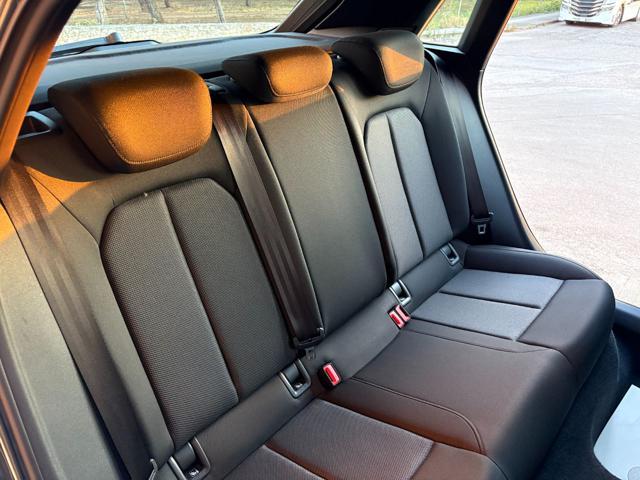 AUDI A3 SPB SPORTBACK 30 TDI S tronic Business Advanced