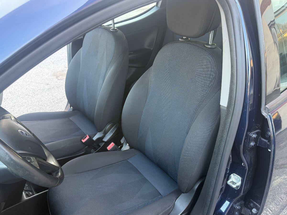 LANCIA - Ypsilon - 1.2 69 CV 5p. GPL Ecochic Gold