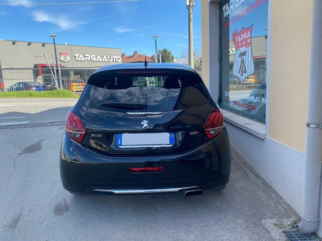 Peugeot 208 1.6 THP 200 CV 3 porte GTi