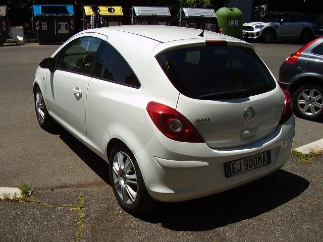 Opel Corsa 1.2 85CV 5 porte GPL-TECH Elective