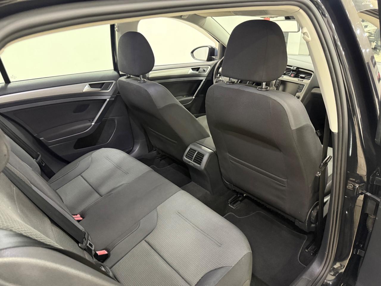 Volkswagen Golf 7 1.6 TDI 2016 full optional