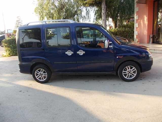 Fiat Doblò 1.9 JTD Malibù con gancio traino