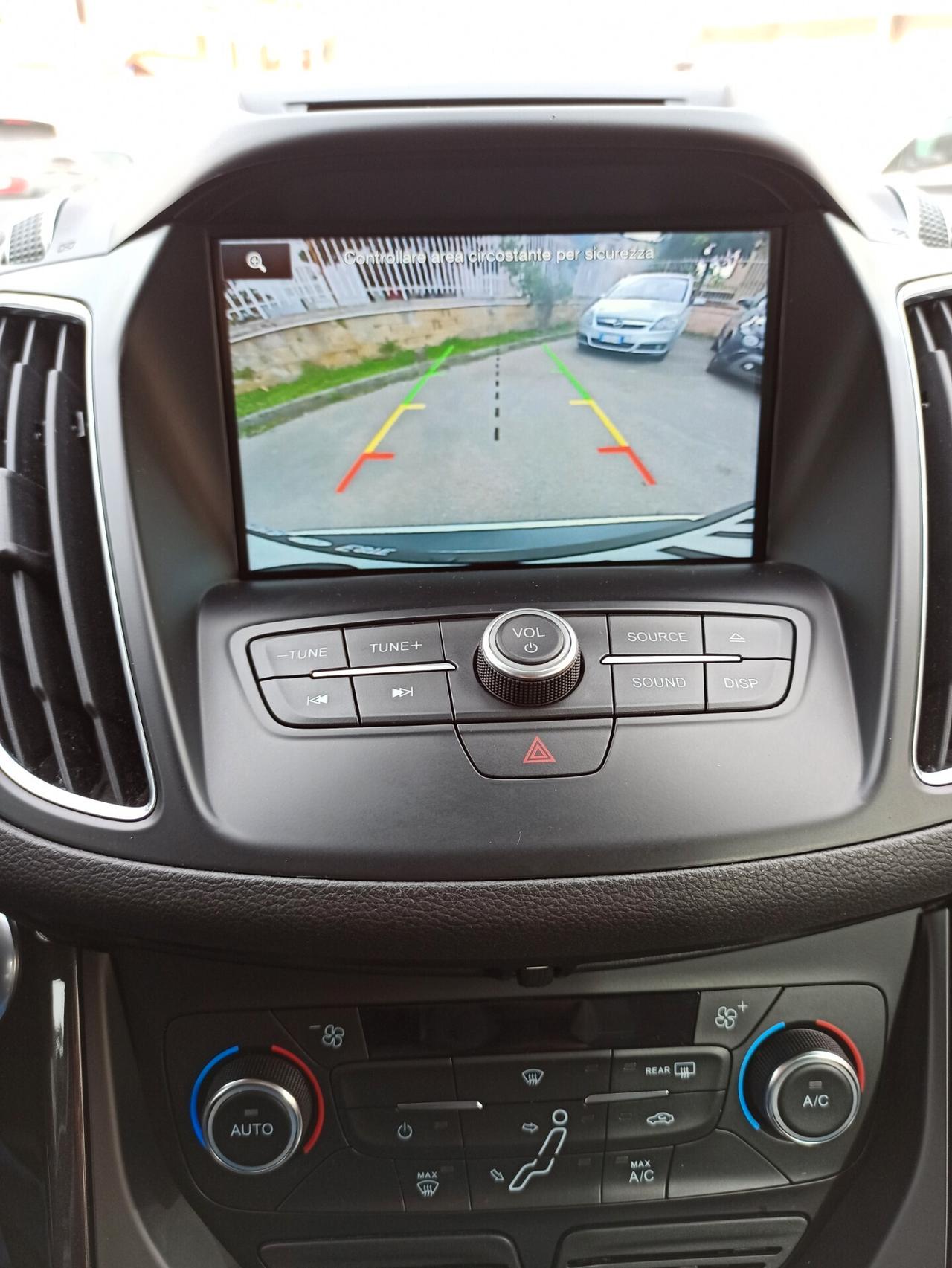 Ford C-Max 1.6 120 CV GPL Titanium