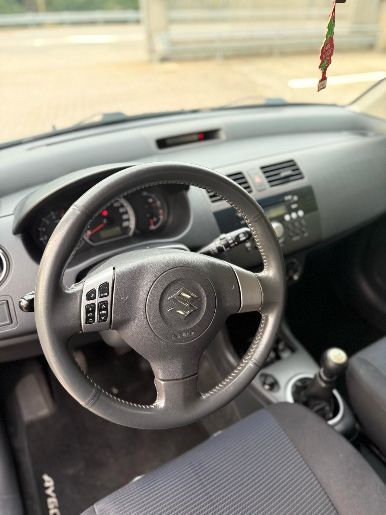 Suzuki Swift 1.3 5p. GL