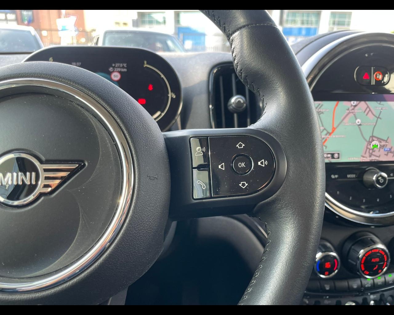 MINI Mini Countrym.(F60) - Mini 2.0 Cooper D Business Countryman