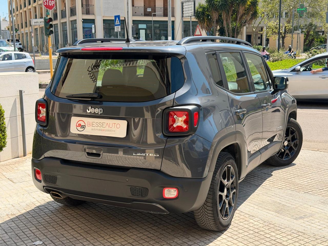 Jeep Renegade 1.6 Mjt 130 CV S